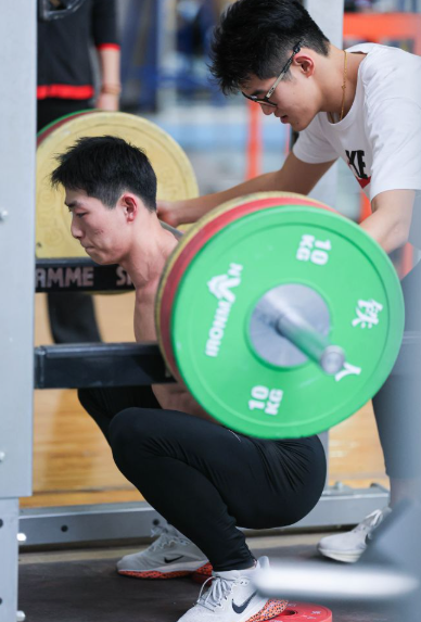 问鼎智慧：深思熟虑的决策之道